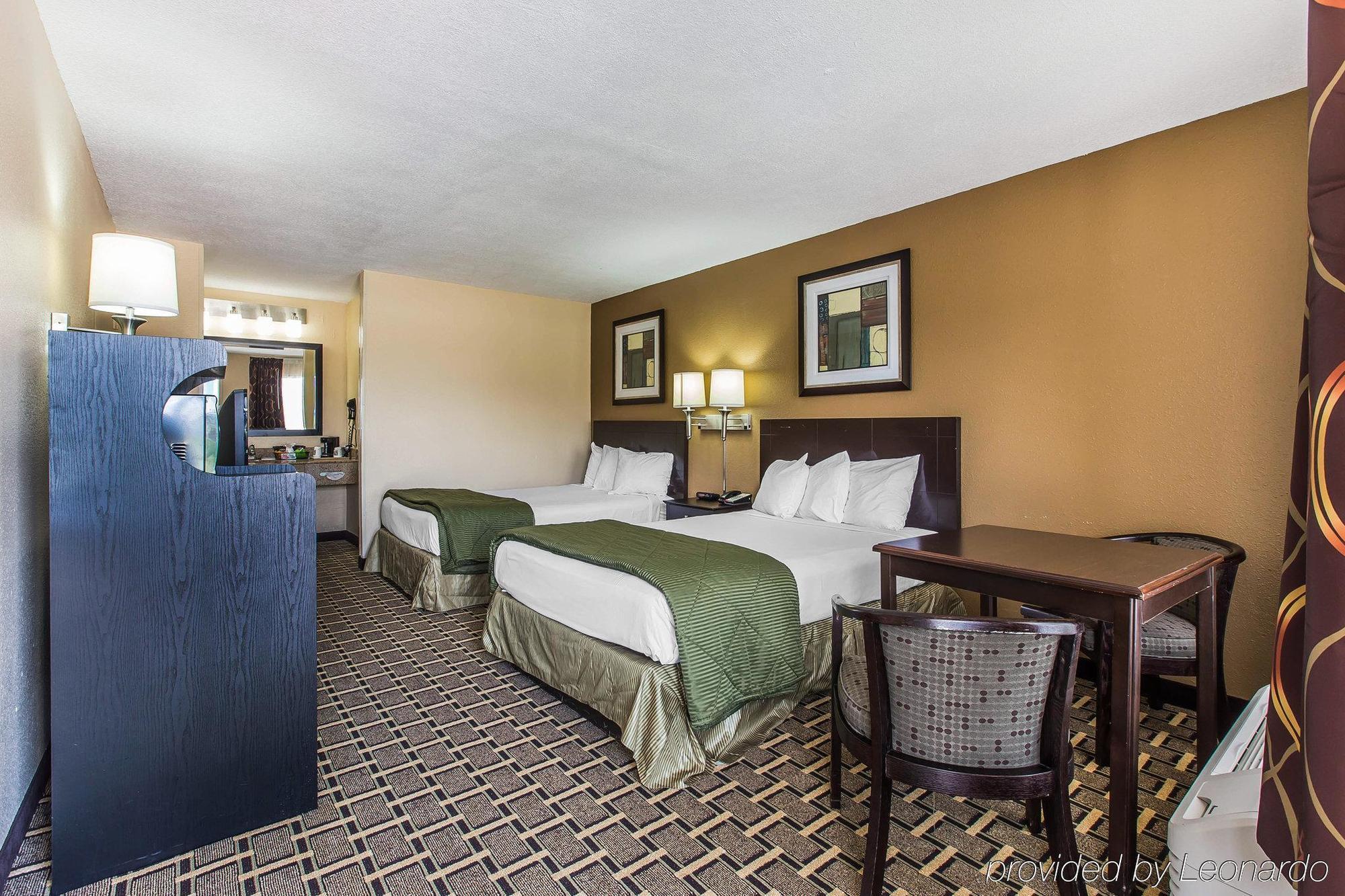 Quality Inn Кингсленд Экстерьер фото
